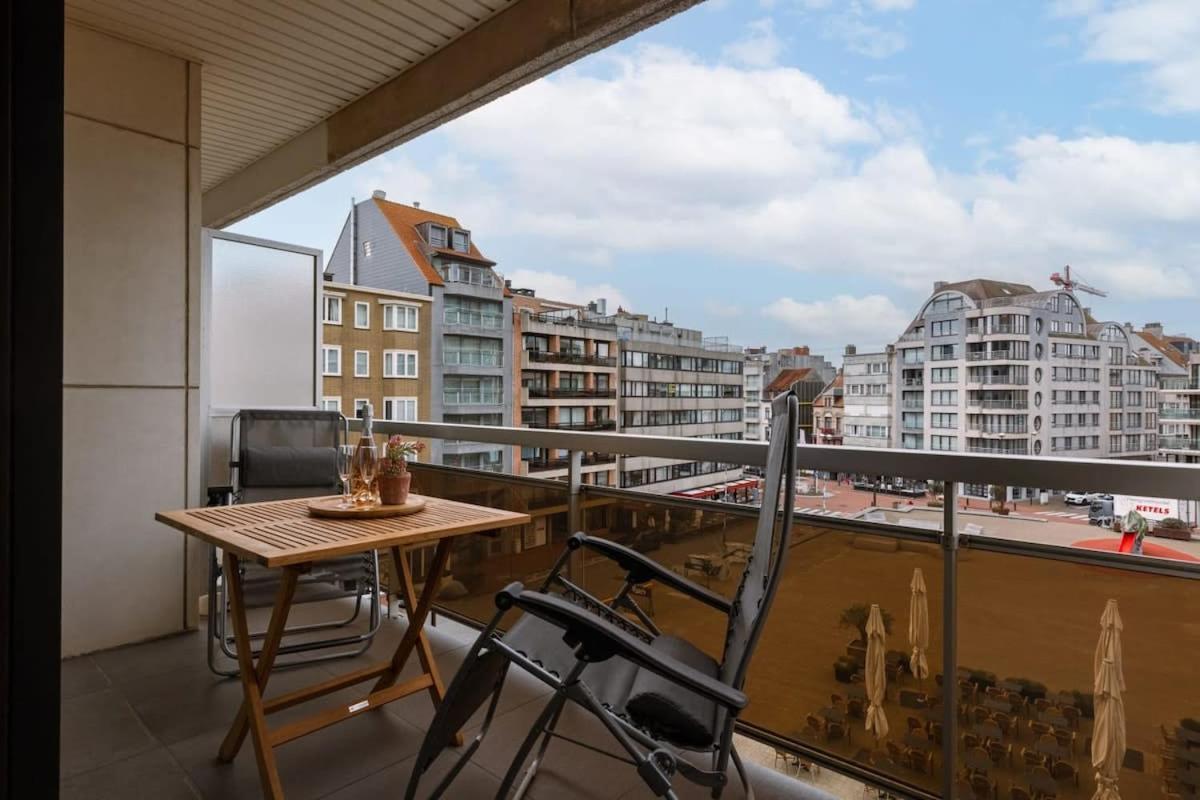 Modern Apartment In Centre Of Knokke Exterior foto