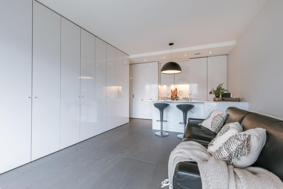 Modern Apartment In Centre Of Knokke Exterior foto