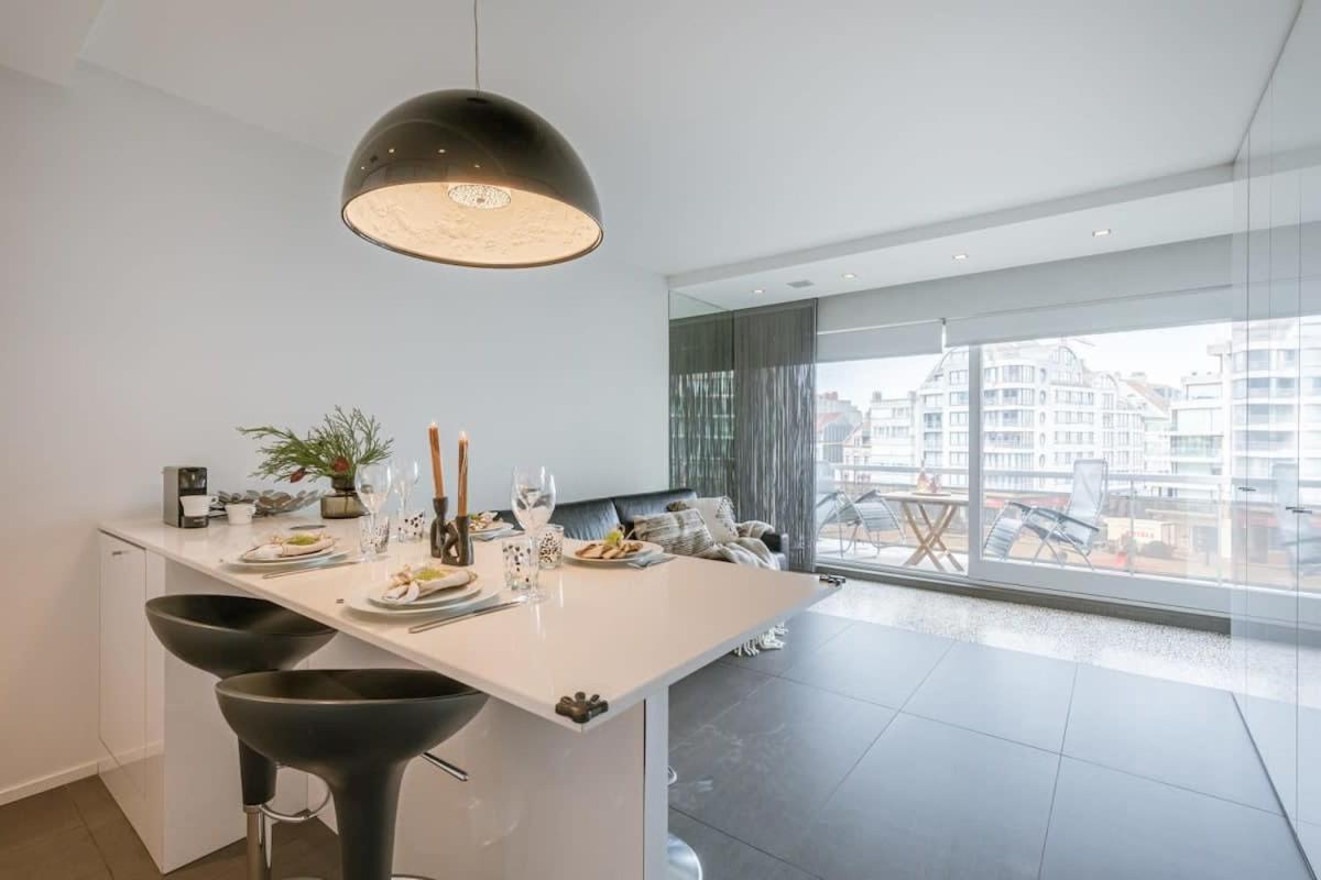 Modern Apartment In Centre Of Knokke Exterior foto